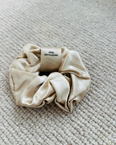 Silk hair scrunchies, Beigh
